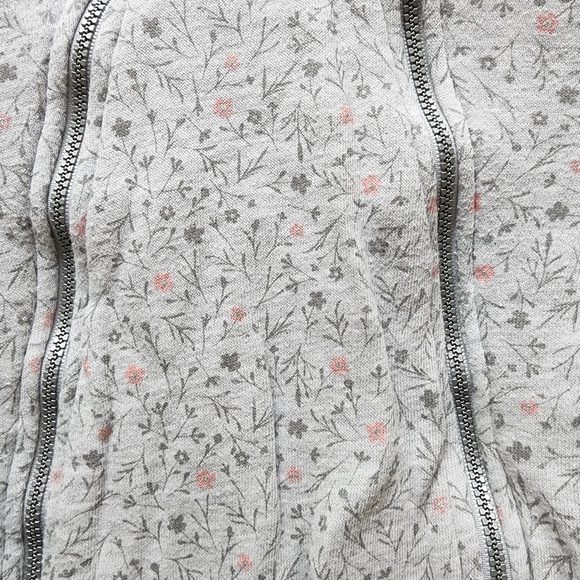 SOLD 3-6M 2 Zippered Bunting Snowsuit - Picture 3 of 4